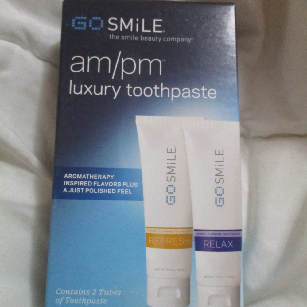 GO SMILE am/pm luxury AROMATHERAPY toothpaste